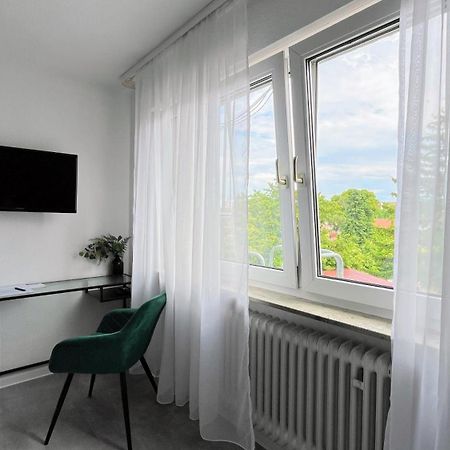 Hola Hotel Stuttgart シュトゥットガルト エクステリア 写真